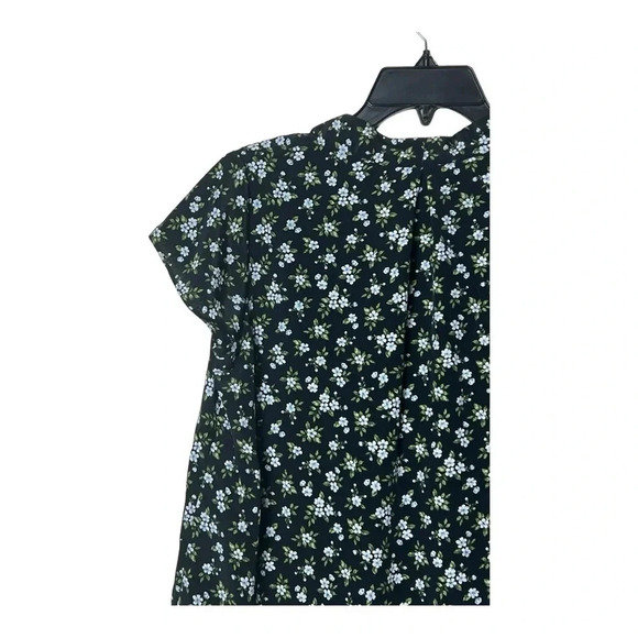 1540. HALOGEN SHORT CAP SLEEVE FLORAL PATTERN TOP 100% POLYESTER BLACK/WHITE - Picture 9 of 10